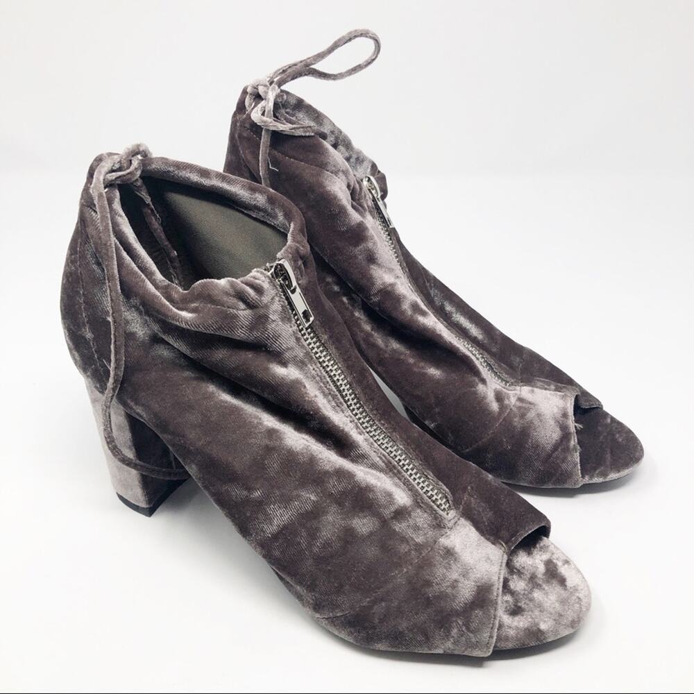 Report Velvet Peep Toe Zip Purple Ankle Boots Size 8.5